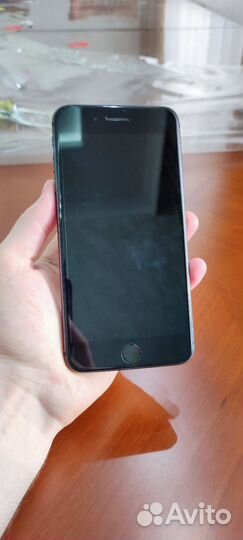 iPhone 8 Plus, 128 ГБ