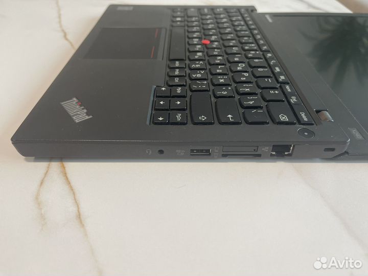 Lenovo thinkpad X240 (20AMA16KRT)