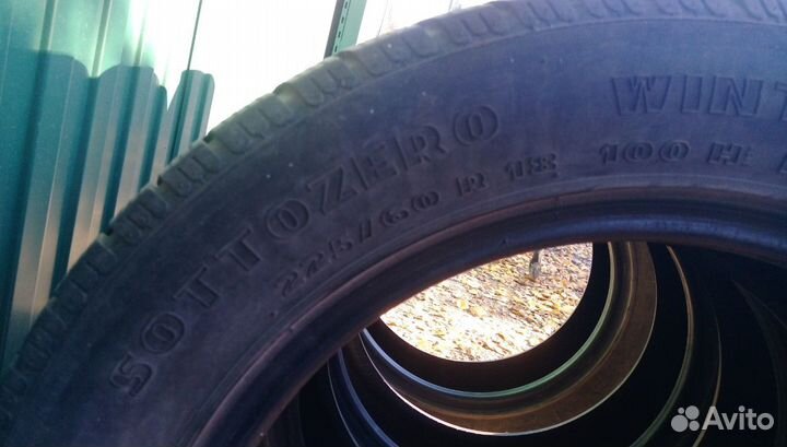 Accelera 651 225/60 R18