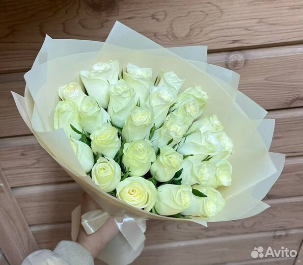 Красивый букет роз. Доставка за час