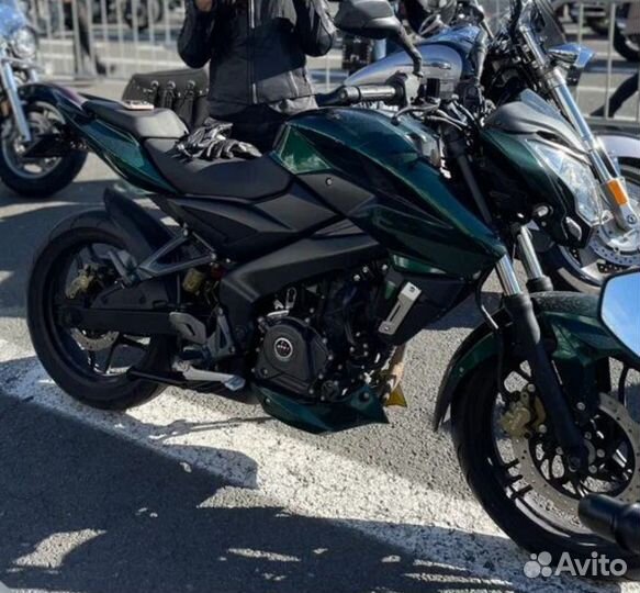 Bajaj pulsar NS 200