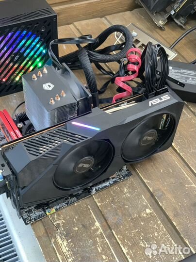 Asus Dual Radeon RX 5700 8g