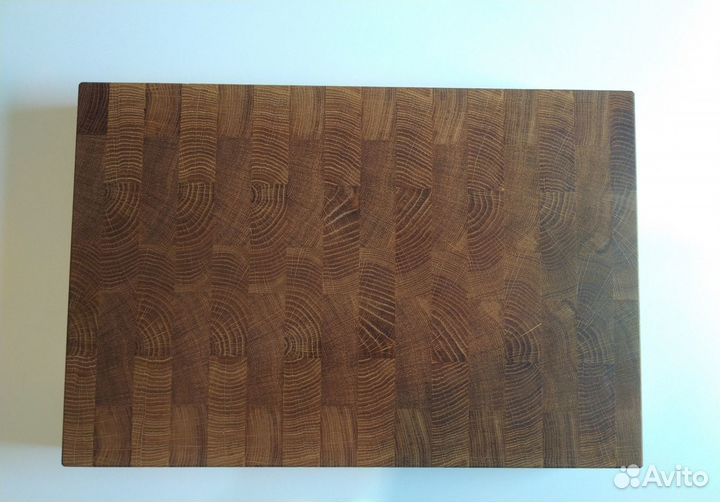 Торцевая разделочная доска из дуба