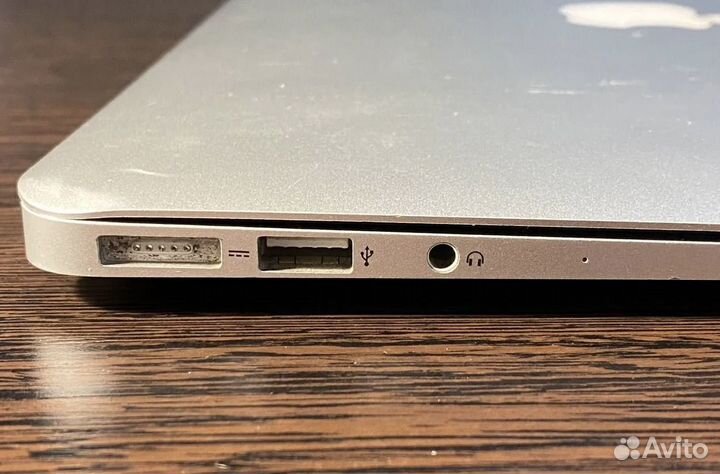 Ноутбук Apple MacBook Air 13 Early 2014 A1466