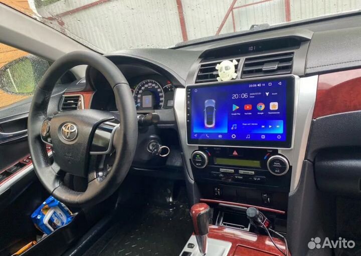 Магнитола на Toyota Camry 50 Android