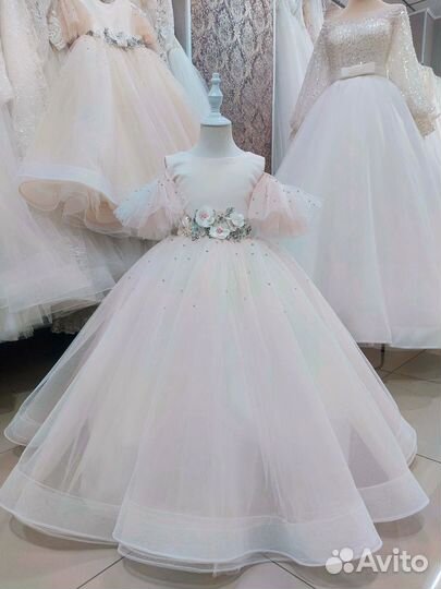 Шикарное детское платье