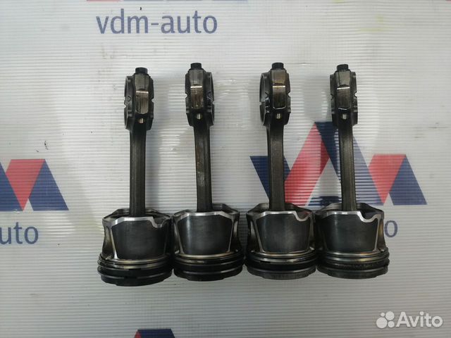 Поршень с шатуном Opel Combo C Z13DT 1.3 16 valve