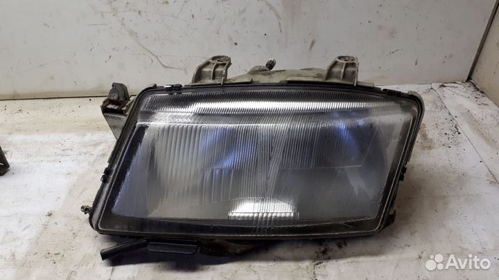 Фара левая Saab 900