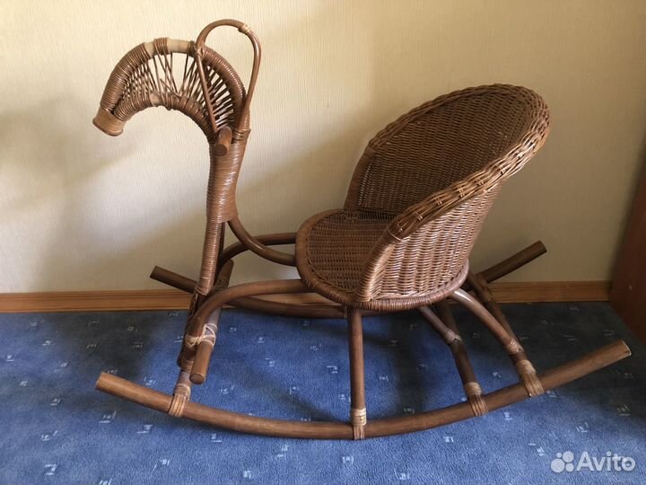 Детская качалка ротанг