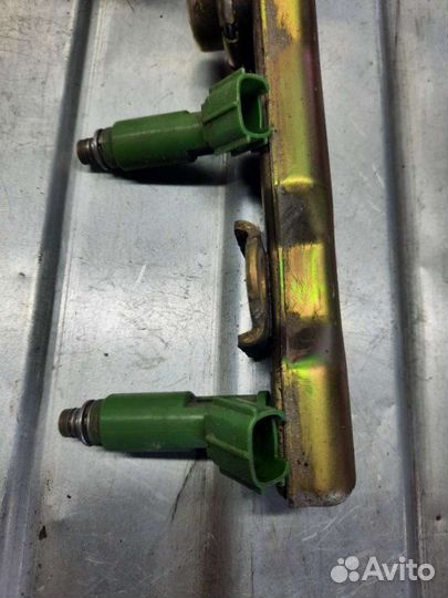 Топливная рампа Toyota Celica 7 купе 1.8 2001