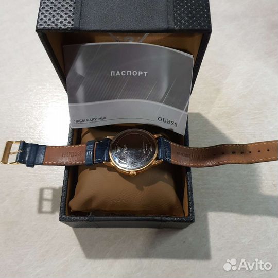 Часы guess наручные женские