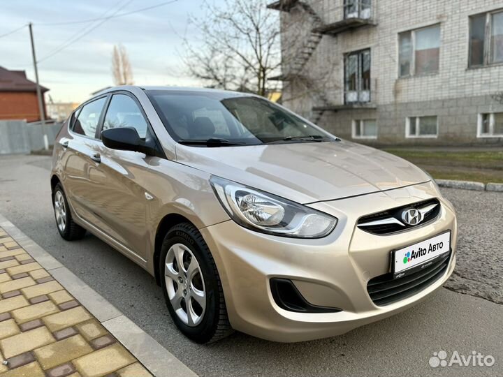 Hyundai Solaris 1.4 AT, 2013, 147 300 км