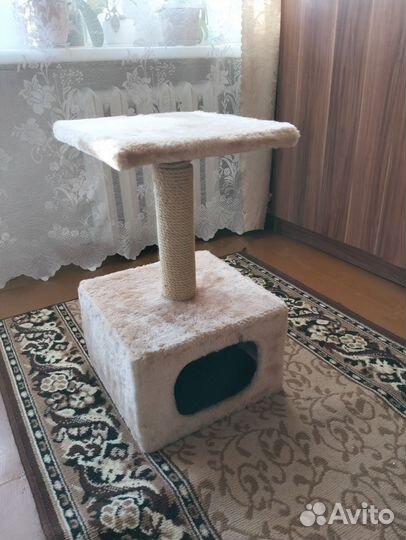 Домик для кошки с когтеточкой