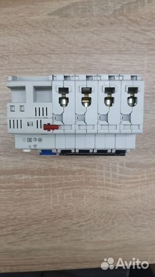 ABB DS204 C16 P4 дифференциальный автомат