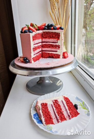 Десерты и торты на заказ