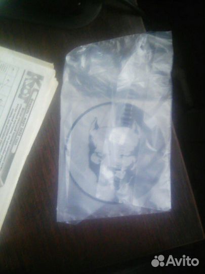 Наклейка собака