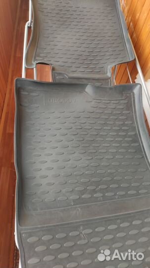 Автомобильные коврики резиновые