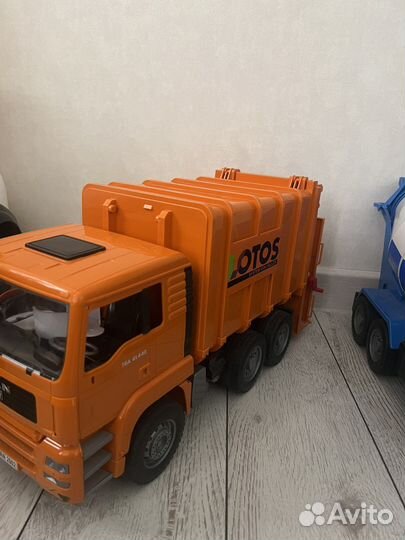 Мусоровоз игрушка машинка