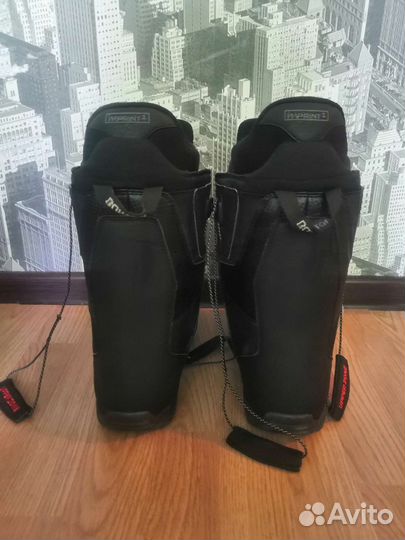 Ботинки для сноуборда burton moto