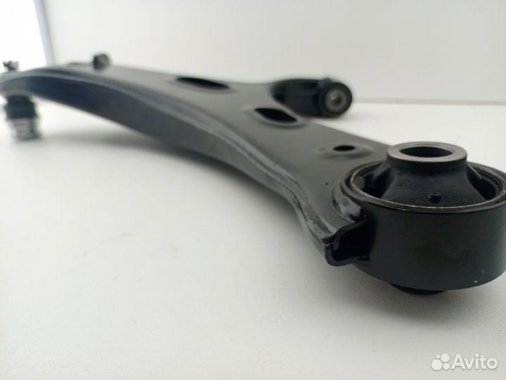 Рычаг подвески нижний передний правый Subaru