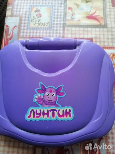 Обучающий компьютер Лунтик