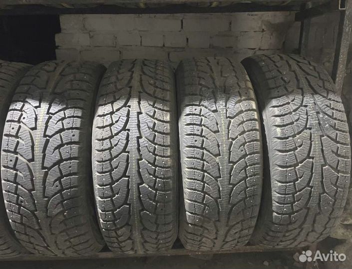 Hankook Winter I'Pike RS2 W429 225/60 R17 V