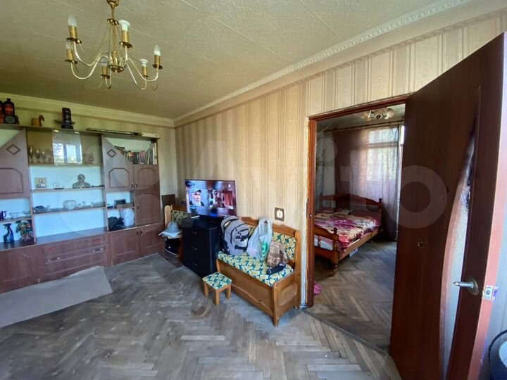 Доля в 3-к. квартире, 54,6 м², 5/9 эт.