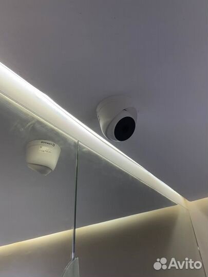 Камера видеонаблюдения