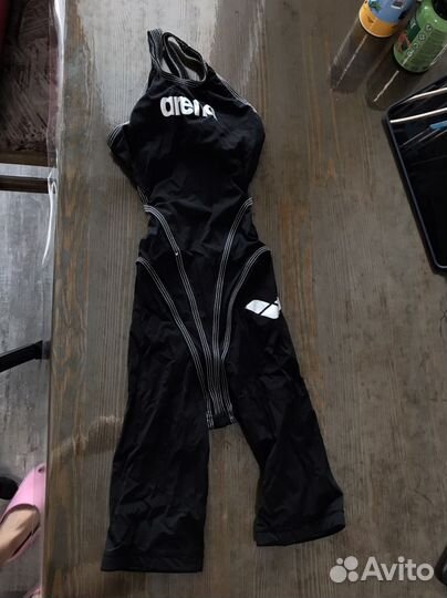 Гидрокостюм arena для плавания женский