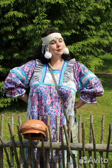 Педагог по вокалу, и актёрскому мастерству