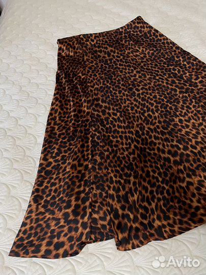 Леопардовая юбка миди L Reserved