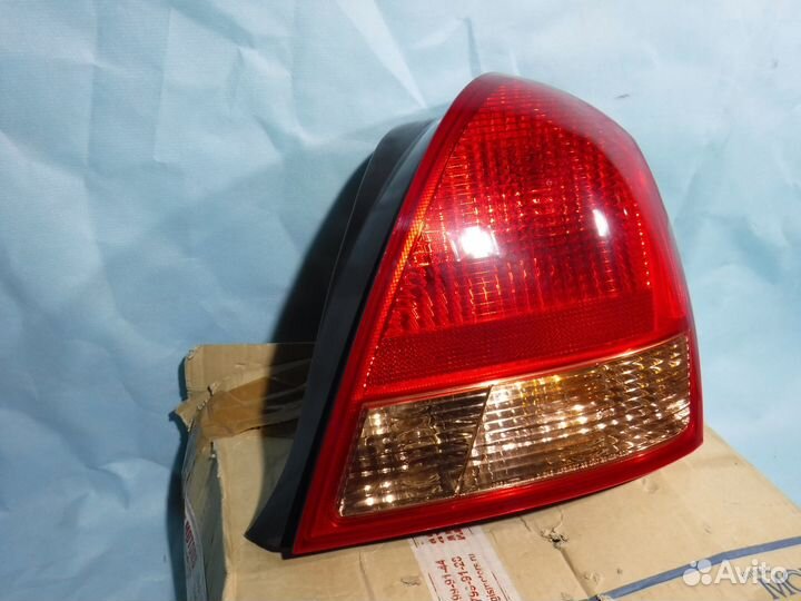 Фонарь задний правый Elantra 3 XD седан / Элантра