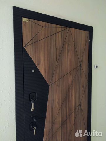 Дверь металлическая входная Твист