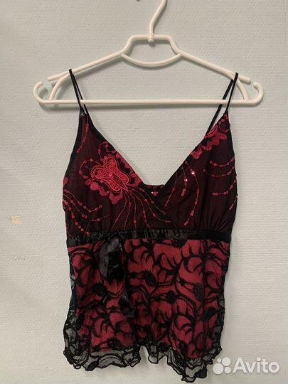 Розовый топ в винтажном стиле