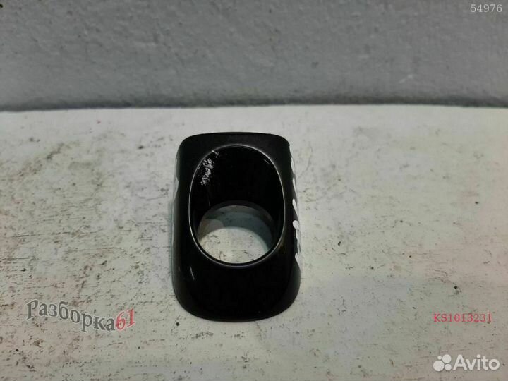 Заглушка личинки двери audi Q7 4L Передняя левая