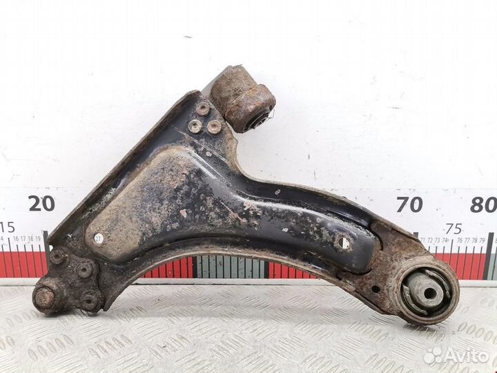 Рычаг передний правый для Opel Meriva A 93388569