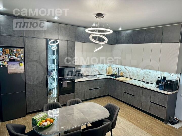 Коттедж 170 м² на участке 3,7 сот.