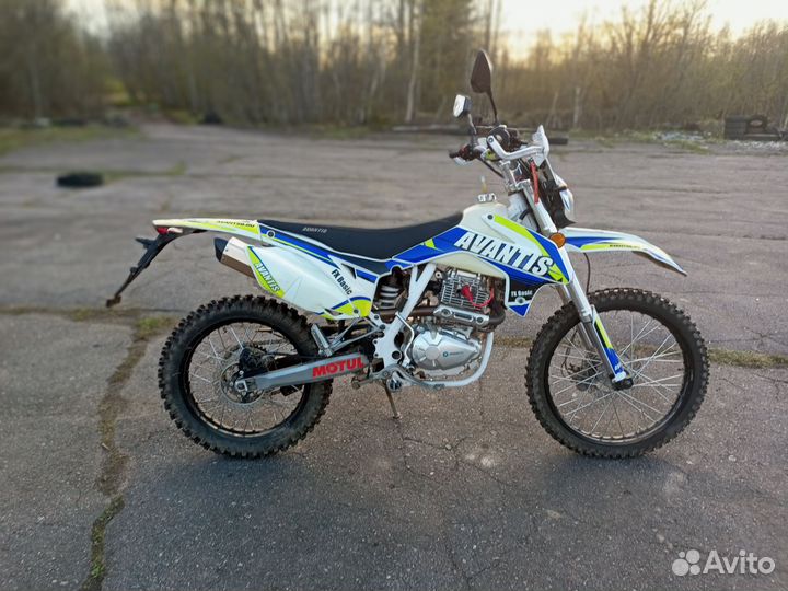 Мотоцикл Avantis FX 250 Basic (PR250/172FMM-5)
