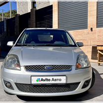 Ford Fiesta 1.6 AT, 2008, 195 000 км, с пробегом, цена 465 000 руб.