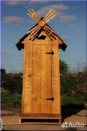 Уличный туалет с установкой KEY673