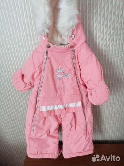 Зимний комбинезон для девочки