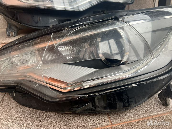 Фара правая и левая на Audi A6 c7 до рестайлинг
