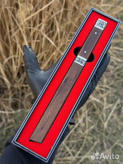 Нож туристический