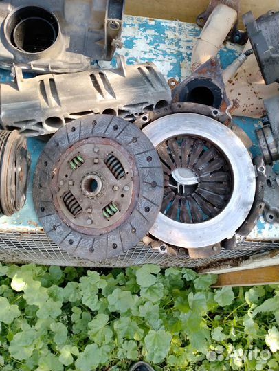 Запчасти на Рено Лагуна 2