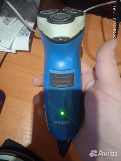 Электро бритва philips