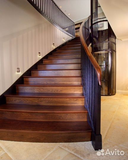 Ступени для лестниц и другие комплектующие О