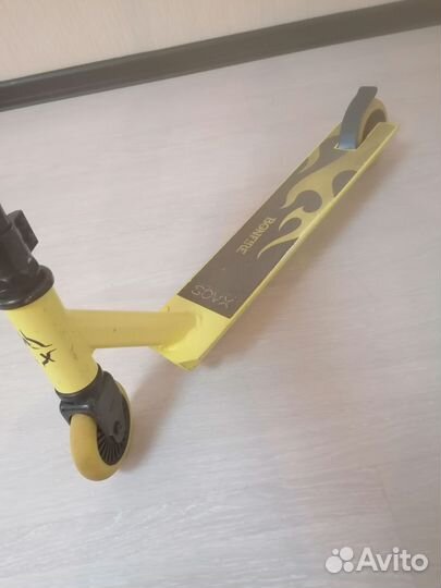 Трюковой самокат