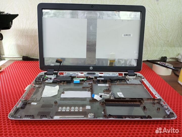 Ноутбук HP 17-F (разбор)