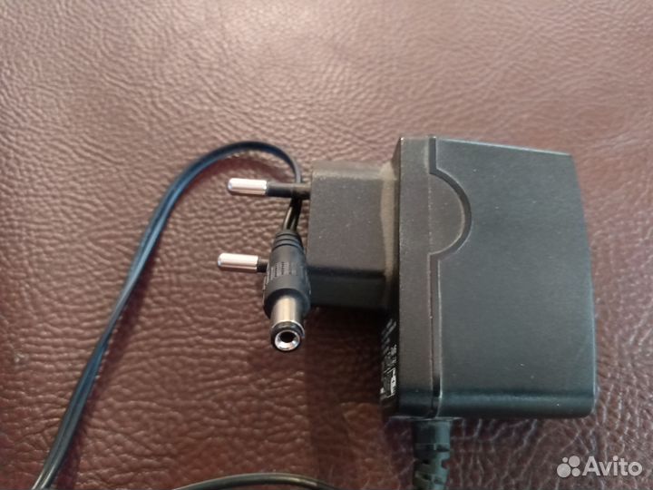 Зарядное устройство