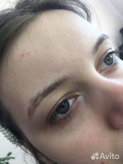 Коррекция и окрашивание бровей